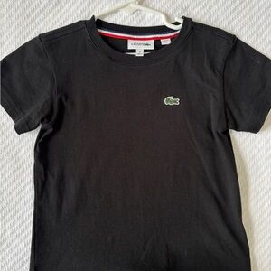Lacoste Kids Tee in Black with Logo